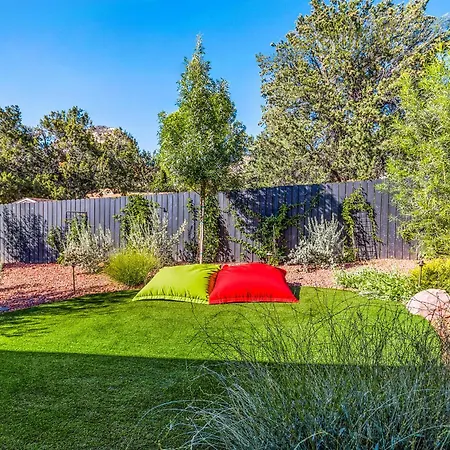 Modern Luxury Home In West Sedona With Hot Tub Exterior photo