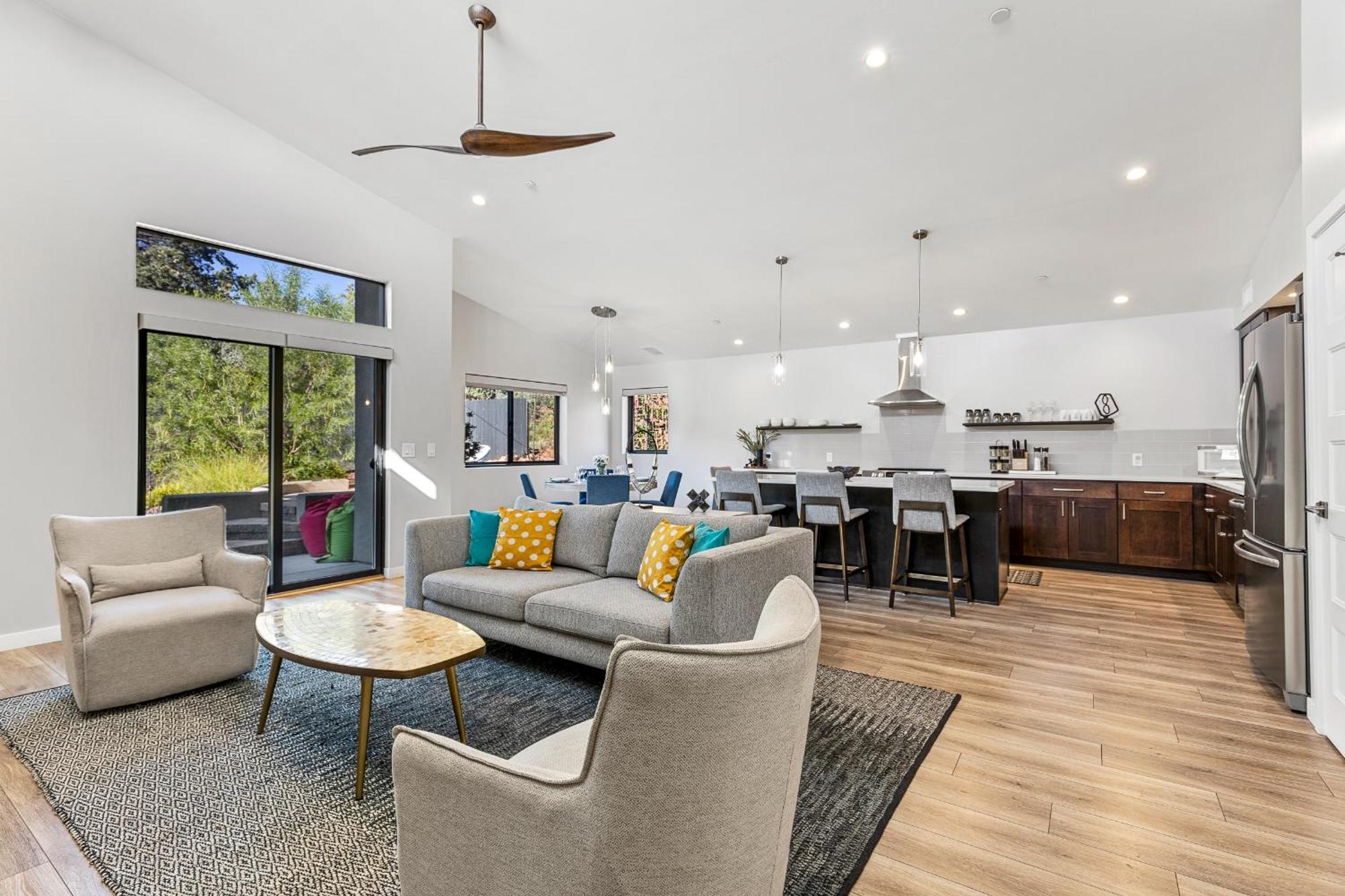 Modern Luxury In West With Hot Tub Sedona